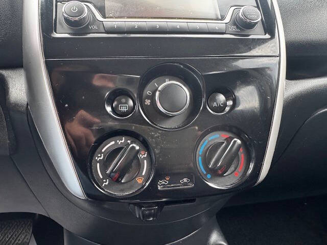 2017 Nissan Versa Note SV