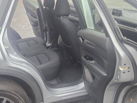 2017 Mazda CX-5 Sport