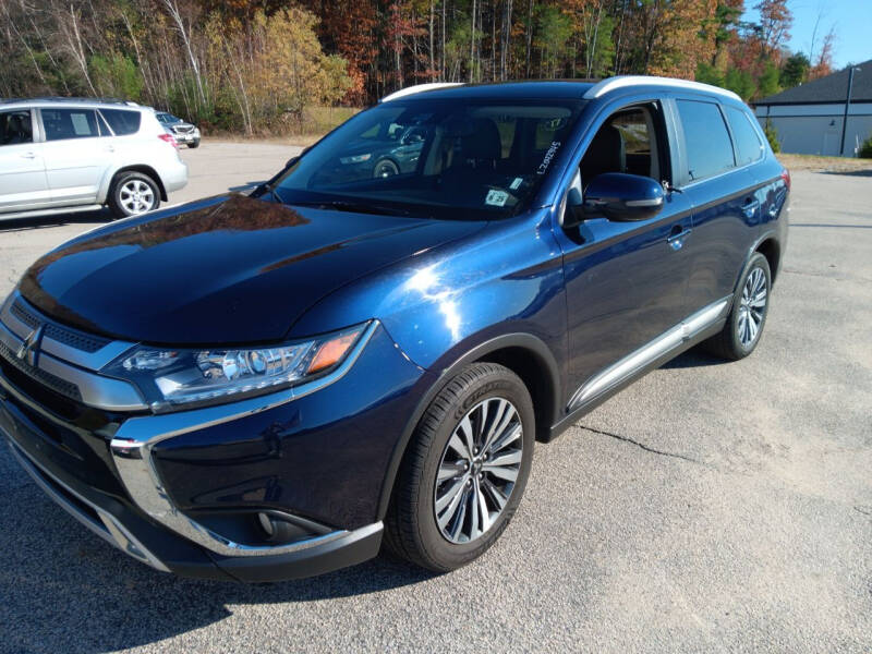 2020 Mitsubishi Outlander for sale at Auto Wholesalers Of Hooksett in Hooksett NH