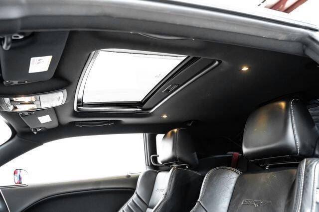 2016 Dodge Challenger SRT 392