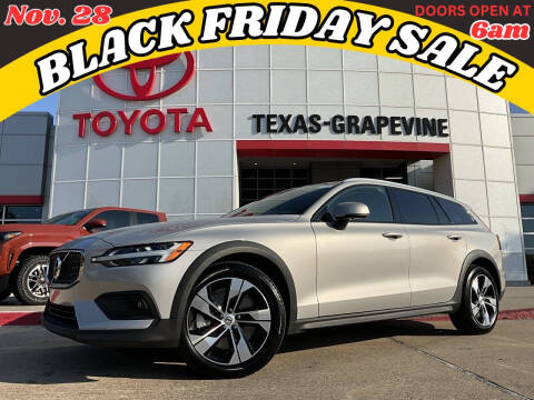 2025 Volvo V60 Cross Country B5 Plus