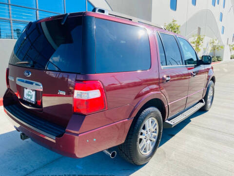 2012 Ford Expedition XLT