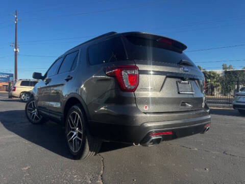 2017 Ford Explorer Sport