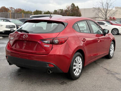 2015 Mazda MAZDA3 i Sport