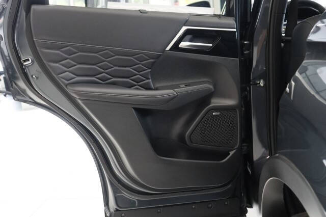 2026 Mitsubishi Outlander SEL