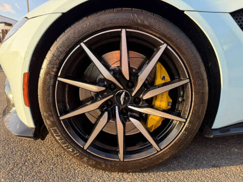 2019 Aston Martin Vantage