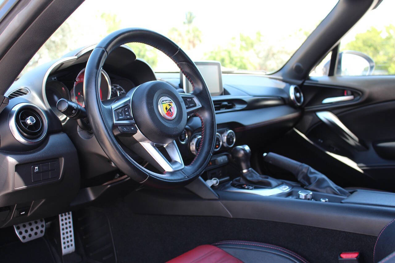 2018 FIAT 124 Spider 24