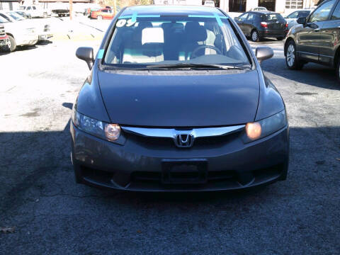 2009 Honda Civic for sale at HARDIN AUTOS in Jonesboro GA