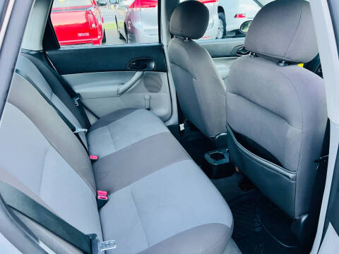 2006 Ford Focus ZX4 S