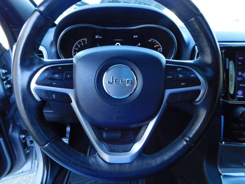 2019 Jeep Grand Cherokee Laredo