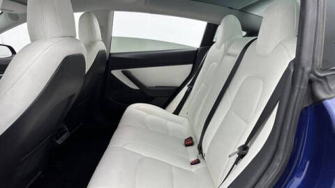 2020 Tesla Model 3 Standard Range