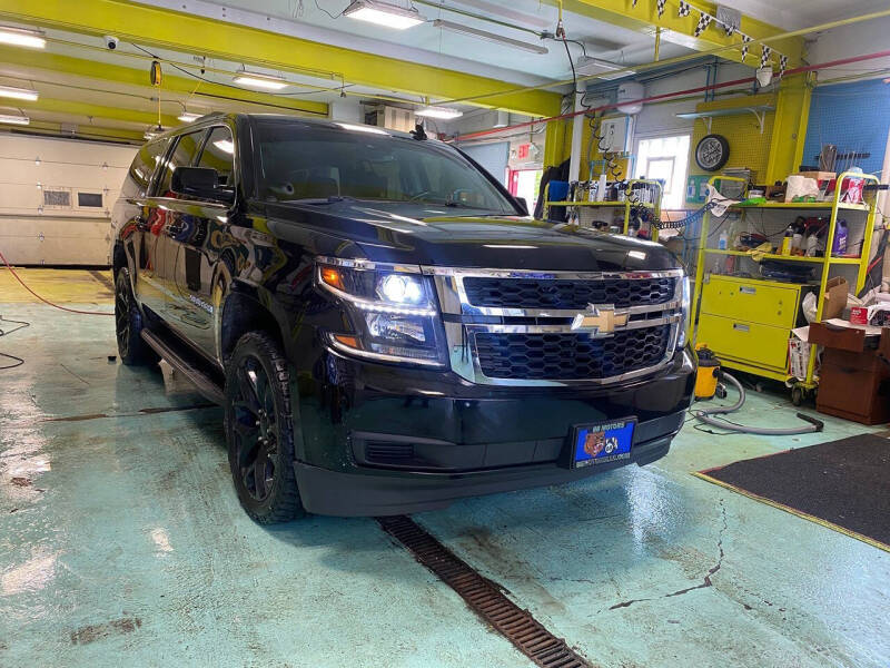 2017 Chevrolet Suburban LT