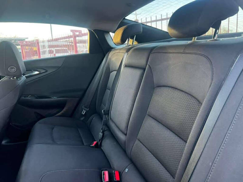 2017 Chevrolet Malibu LS