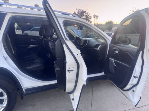 2018 Jeep Cherokee Latitude Plus