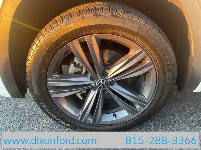 2021 Volkswagen Atlas Cross Sport V6 SE R-Line 4Motion