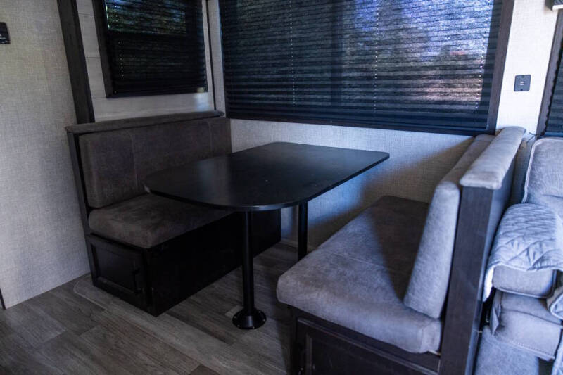 2023 Jayco Jay Dlight