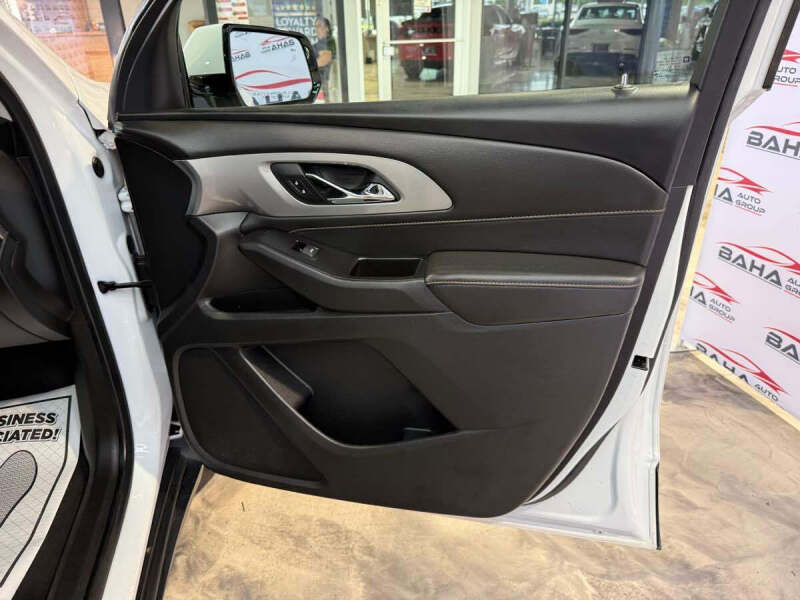 2020 Chevrolet Traverse LT Leather