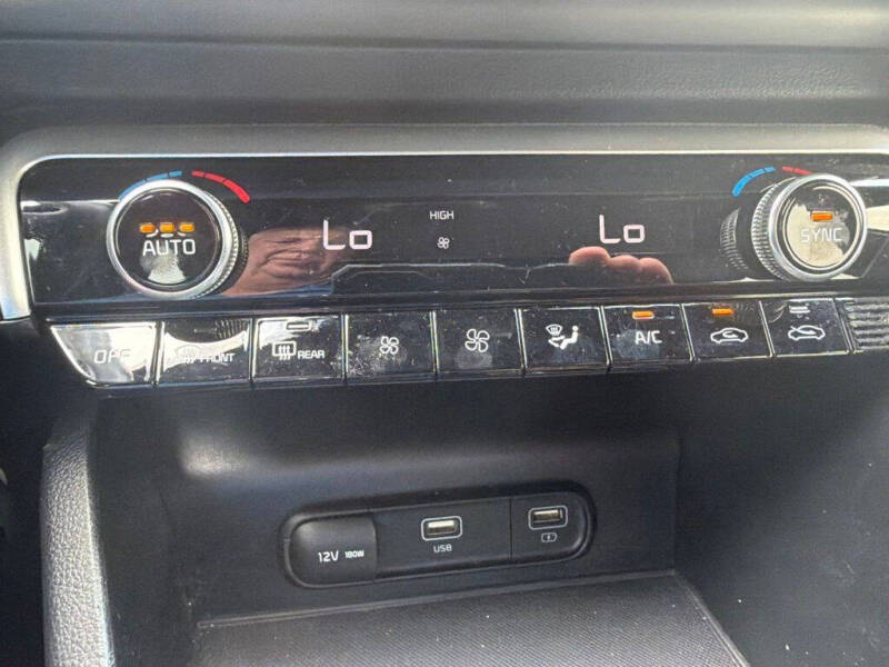 2022 Kia K5