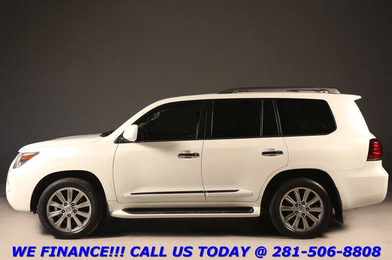 2011 Lexus LX 570