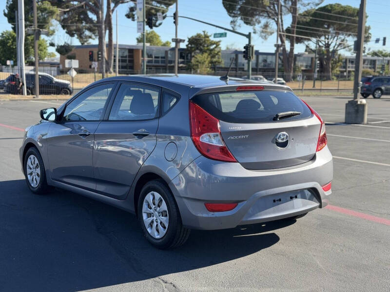 2016 Hyundai Accent SE
