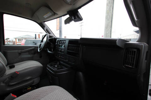 2019 Chevrolet Express 2500