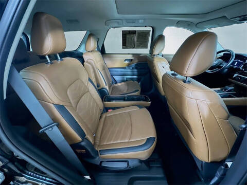 2022 Nissan Pathfinder Platinum