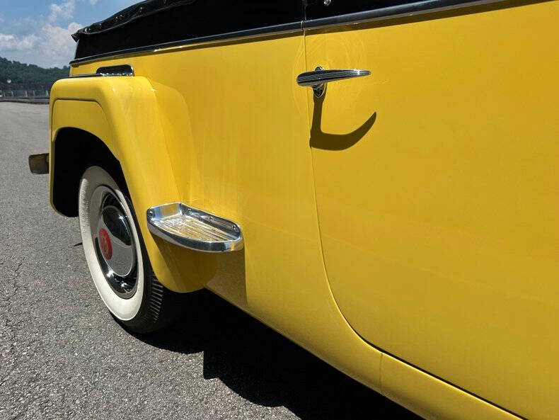 1948 Willys Jeepster