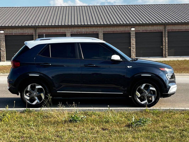 2022 Hyundai Venue Limited