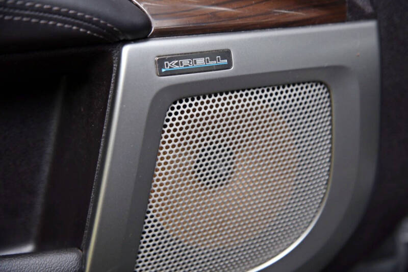 2016 Acura RLX w/Advance