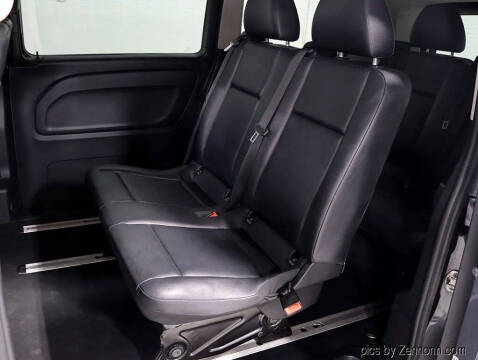 2016 Mercedes-Benz Metris Passenger