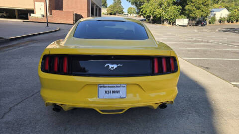 2017 Ford Mustang V6