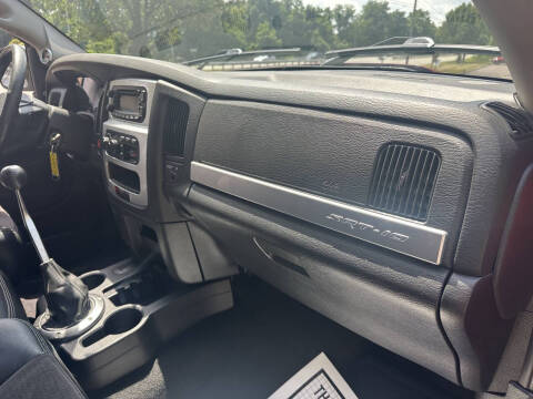 2004 Dodge Ram 1500 SRT-10