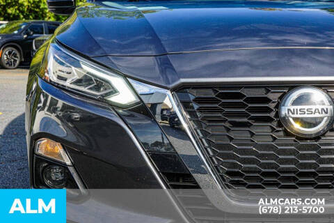 2022 Nissan Altima 2.5 SR