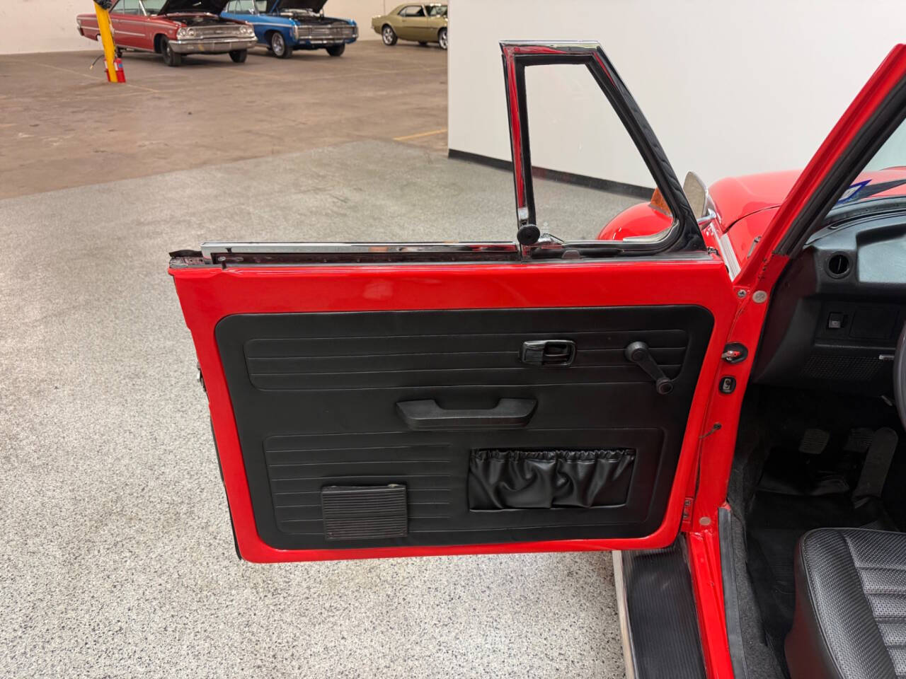 1976 Volkswagen Super Beetle 13