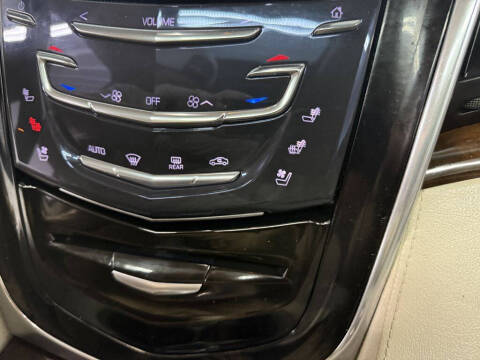 2017 Cadillac Escalade ESV Premium Luxury