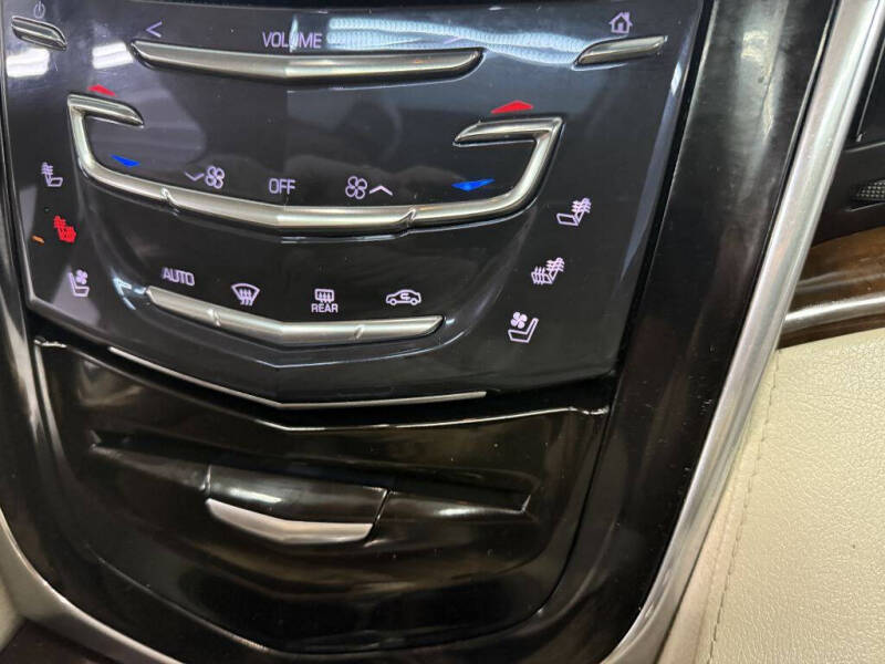 2017 Cadillac Escalade ESV Premium Luxury