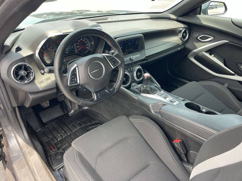 2021 Chevrolet Camaro LT1