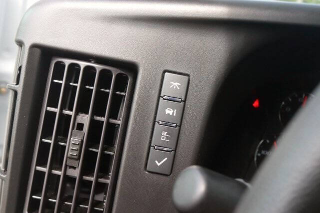 2024 GMC Savana 2500