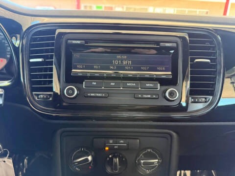 2014 Volkswagen Beetle 2.5L Entry PZEV