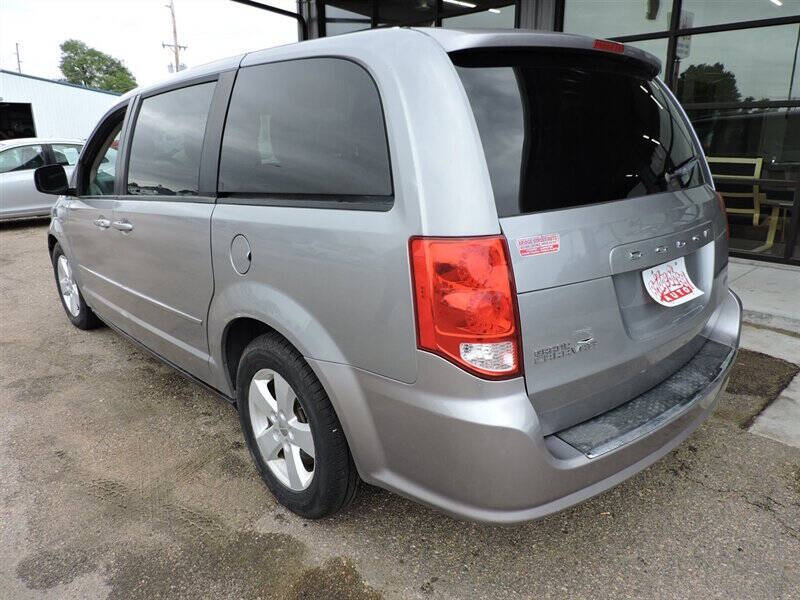 2014 Dodge Grand Caravan SE