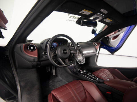 2025 McLaren GTS