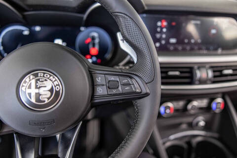 2025 Alfa Romeo Stelvio