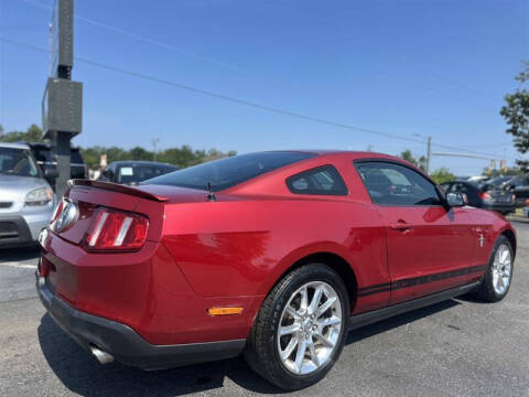2011 Ford Mustang V6