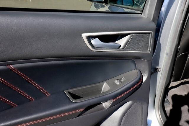 2022 Ford Edge ST-Line