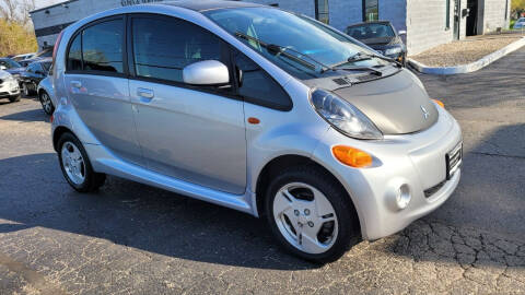 2012 Mitsubishi i-MiEV SE