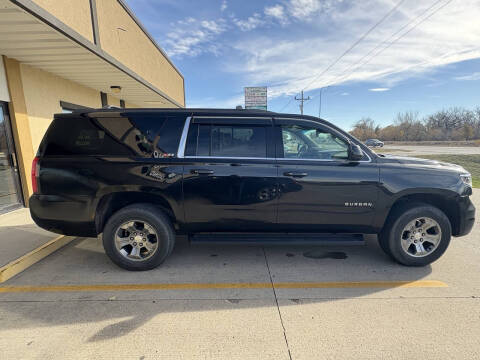 2017 Chevrolet Suburban LT