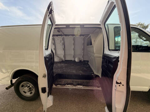 2019 Chevrolet Express 2500