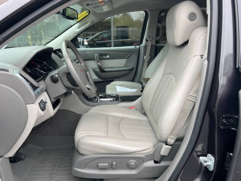 2014 GMC Acadia SLE-2