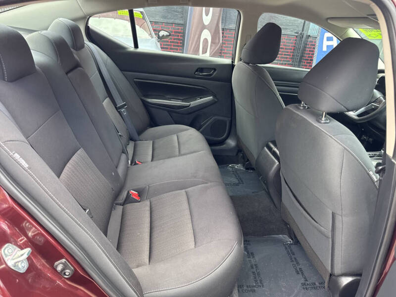 2025 Nissan Altima 2.5 SV