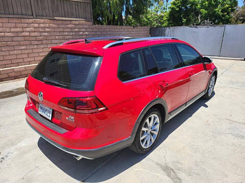 2017 Volkswagen Golf Alltrack